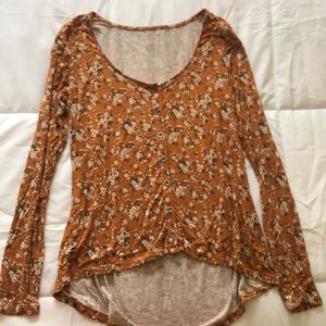 American Eagle Mustard floral top